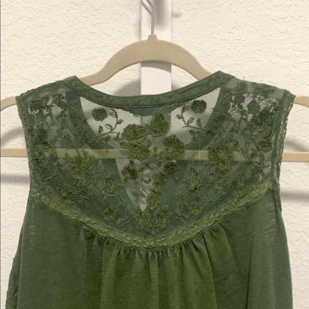 Sundance Green Boho Lace Panels Button Neck Tank Top Size Small - Picture 6 of 9